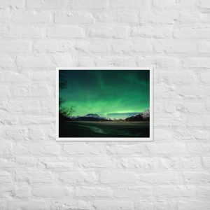 alaska aurora — lasting lights over 20 mile river